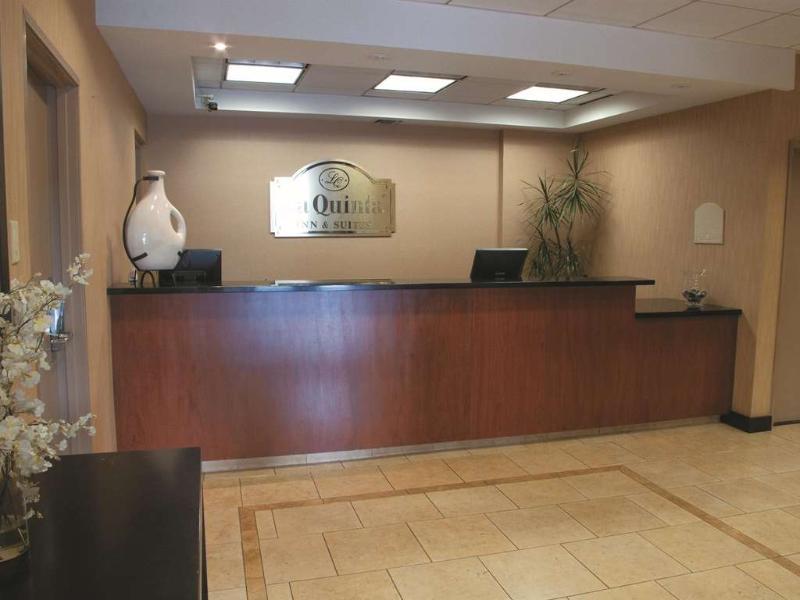 La Quinta By Wyndham Thousand Oaks-Newbury Park Экстерьер фото